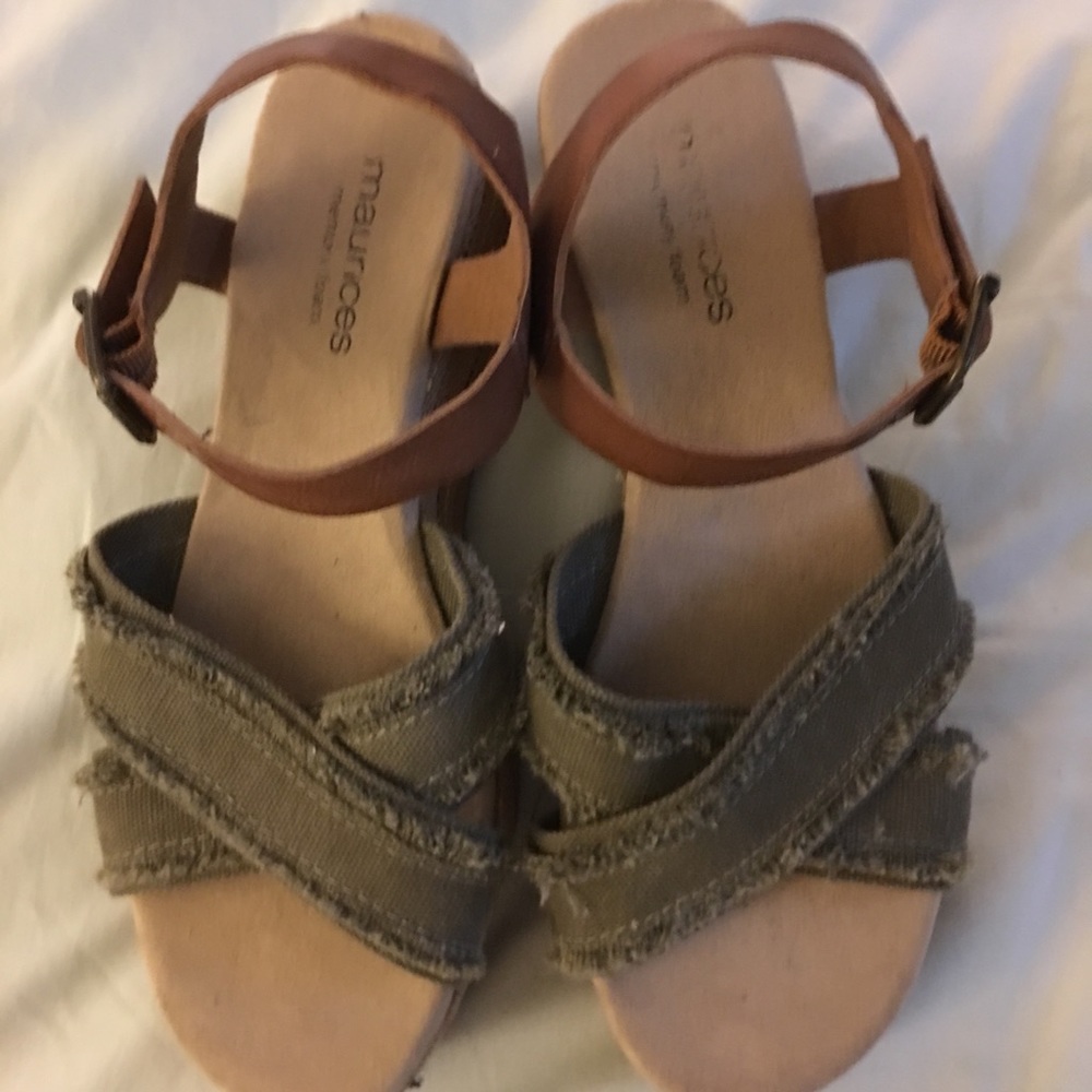 Platform wedge